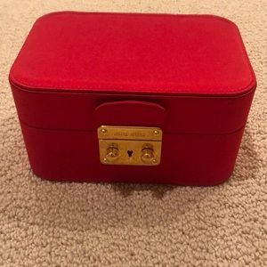Miu Miu box